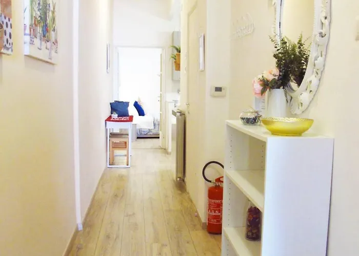 Apartment Blue House Termini-colosseo